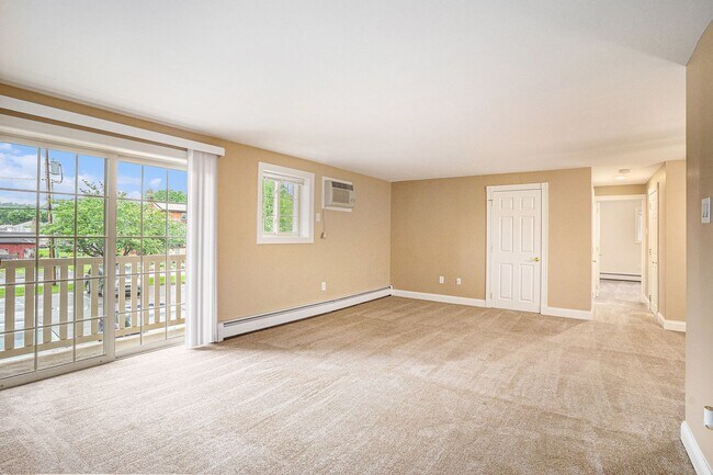 Building Photo - Almont Terrace Apartments
