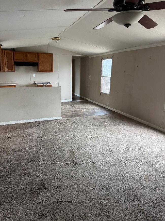 Building Photo - 16231 Country Cove Ln