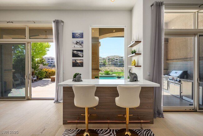 Building Photo - 9233 Canyon Mesa Dr