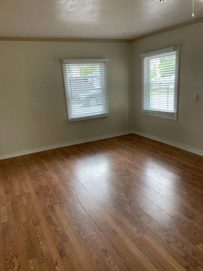 Building Photo - Cute 2br, 1ba home in Ramona.