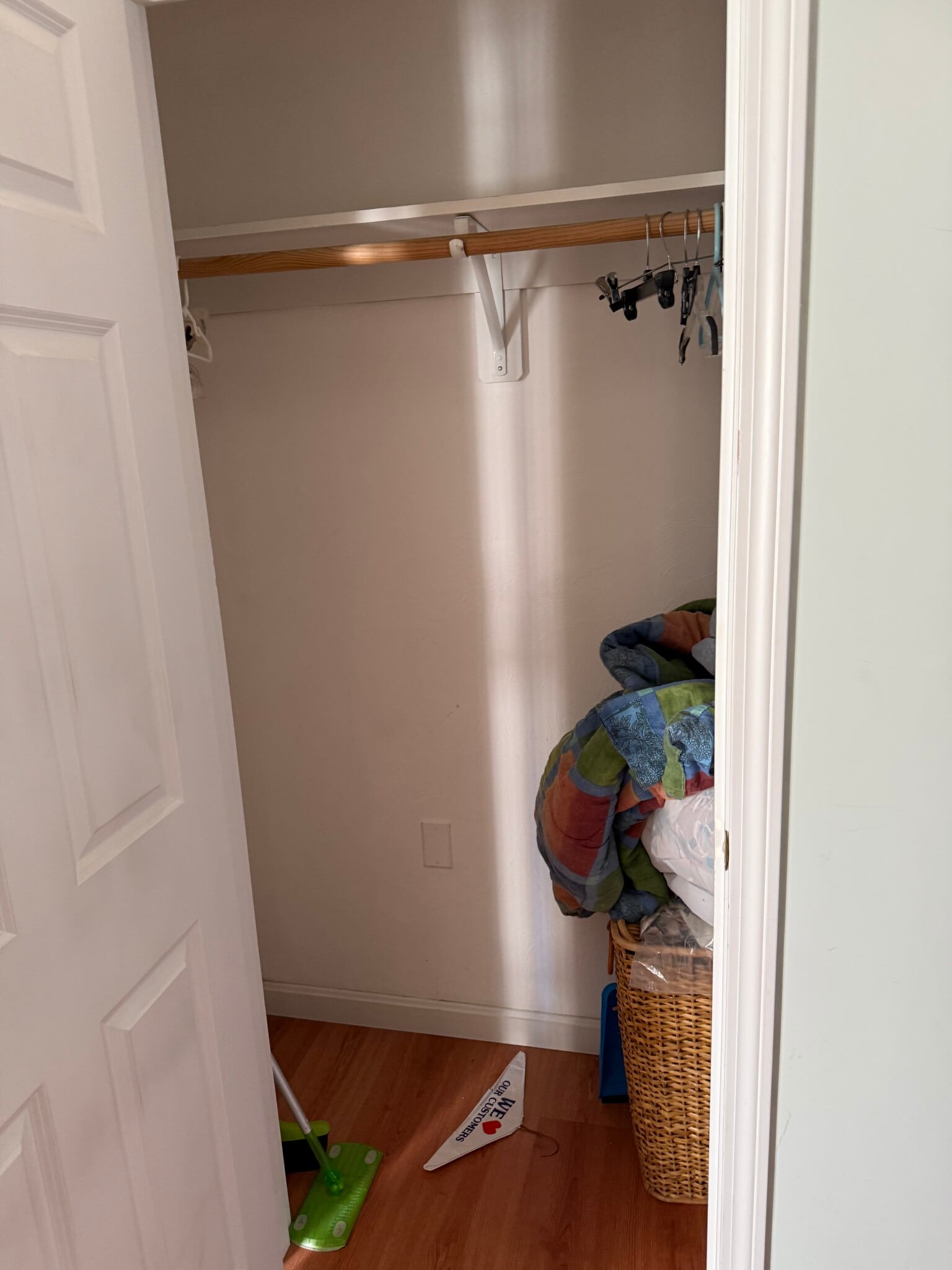 Building Photo - 298 Main St