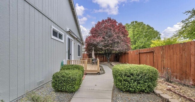 Building Photo - 11555 Lone Desert Dr