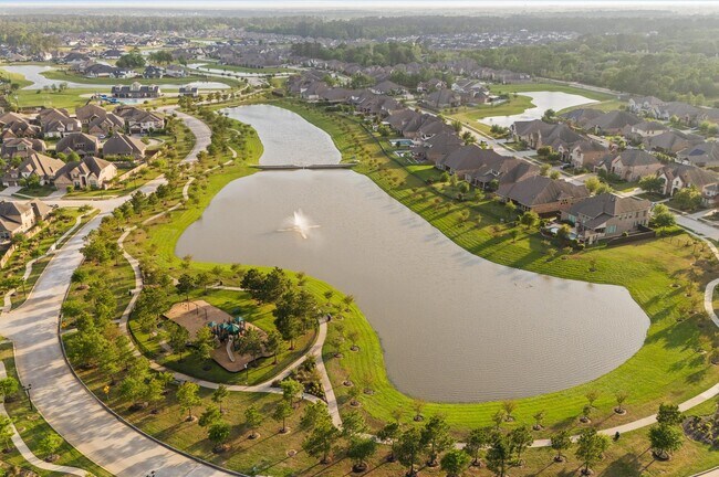 Building Photo - 9638 Birchwood Holw Trl