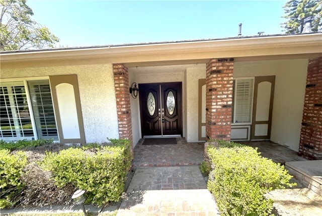 Building Photo - 15190 Hibiscus Ave