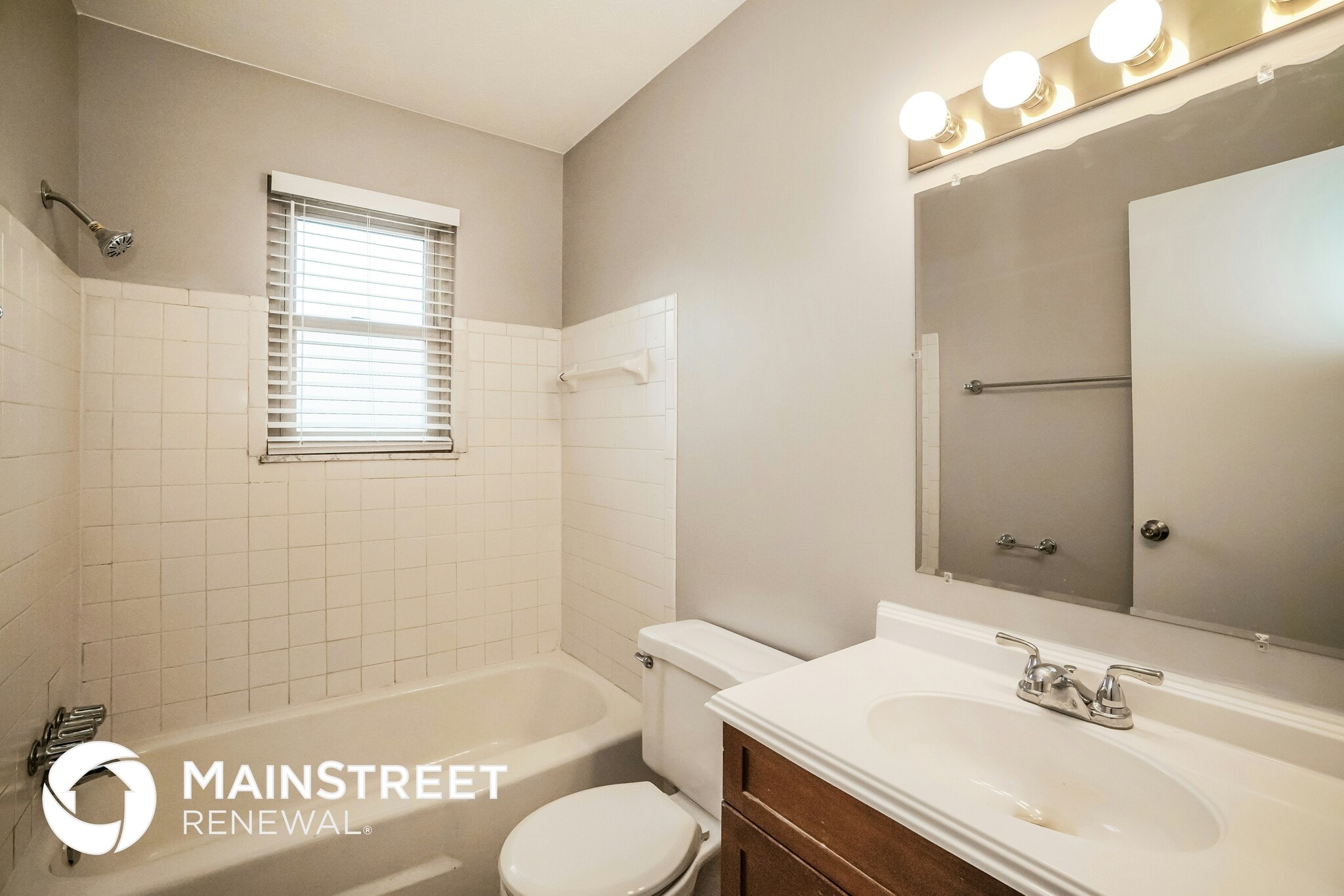 Building Photo - 1866 Faymeadow Ave