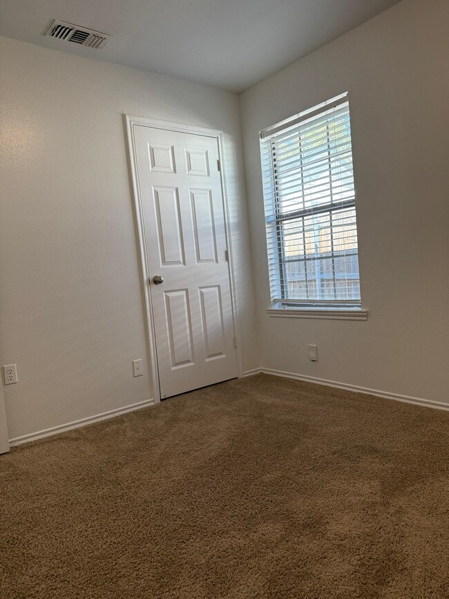 Building Photo - 1920 Galveston Ave