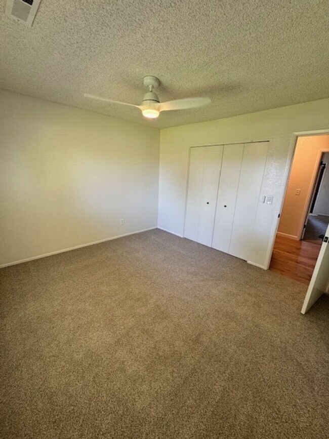 Building Photo - MOVE IN TODAY! Remodeled home with a view