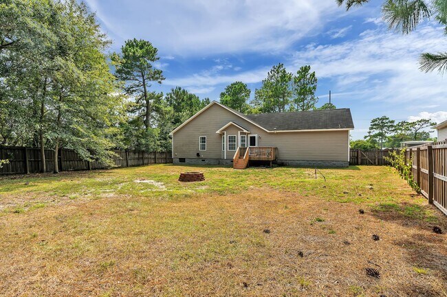 Building Photo - 477 Sand Ridge Rd