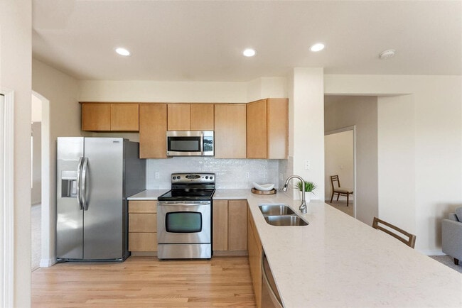 Building Photo - 9891 Red Sage Dr