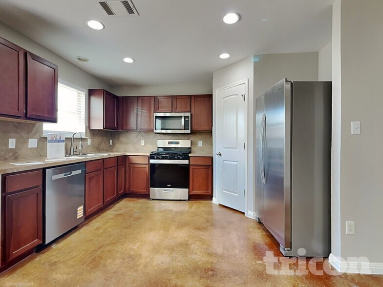 Building Photo - 4523 Kind Way