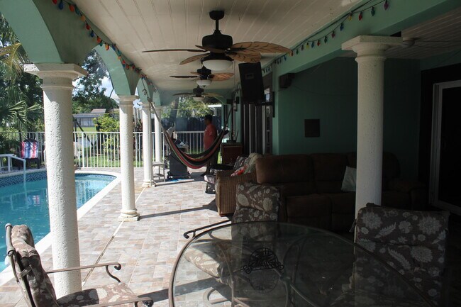 Building Photo - 13847 Geranium Pl