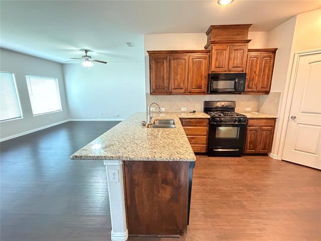 Building Photo - 1801 Placitas Trail