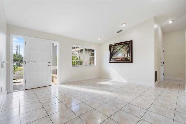 Building Photo - 16035 SW 173rd Ave