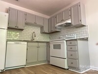 Building Photo - 1433 Riverwood Ct