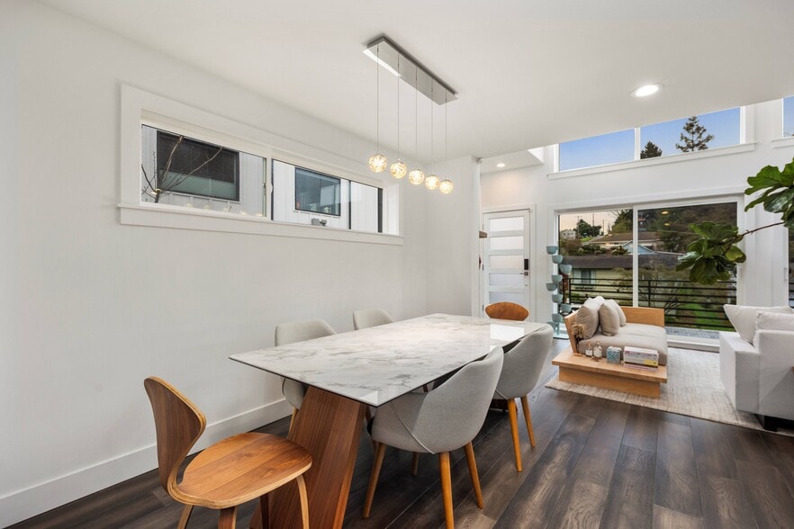 Building Photo - 4726 S Juneau St