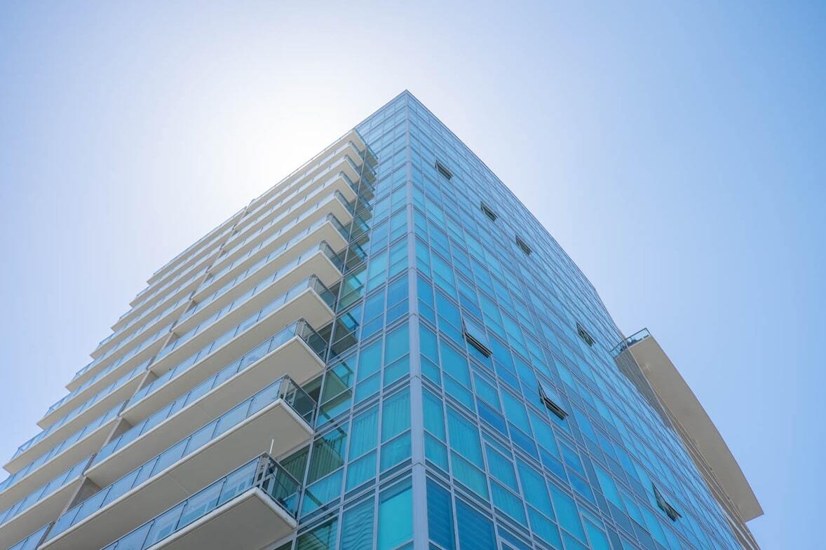 Building Photo - 3785 Wilshire Blvd