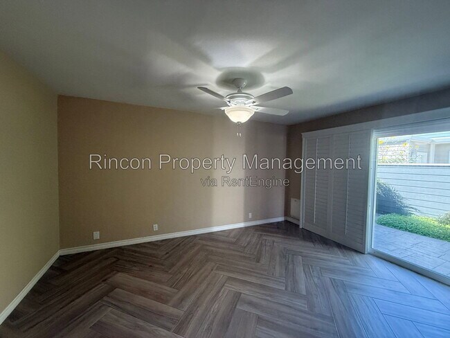 Building Photo - 4551 Costa De Oro