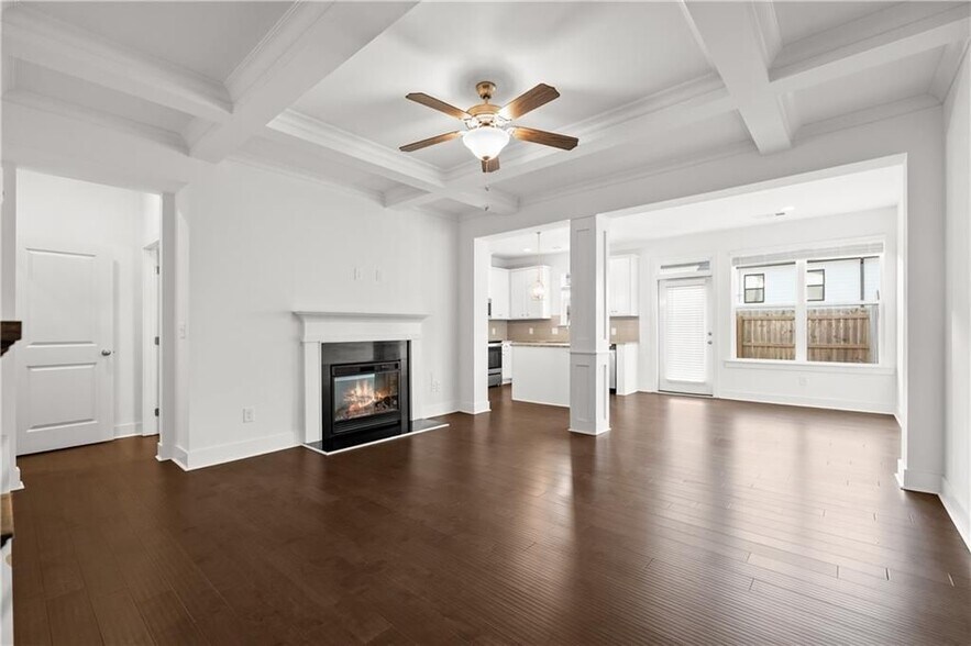 Building Photo - 124 Auburn Wds Dr