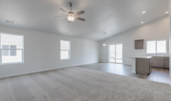 Building Photo - $500.00 MOVE IN CREDIT! Stunning Modern Home in Desirable Star, Idaho