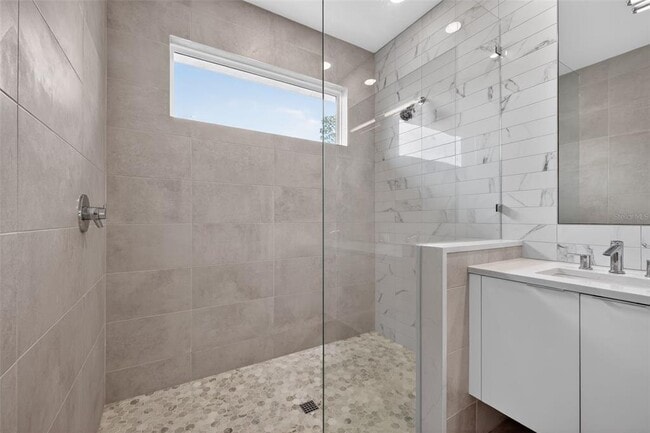 Building Photo - 6163 2nd Ave S