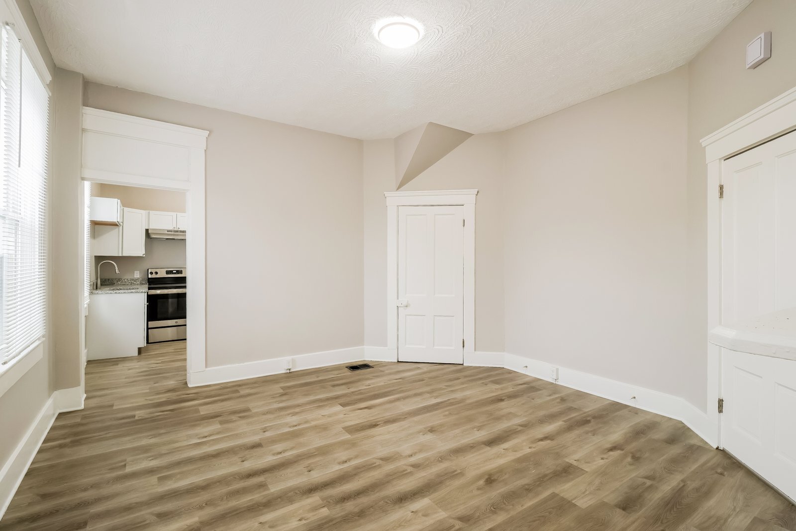 Building Photo - 836 Liberty St