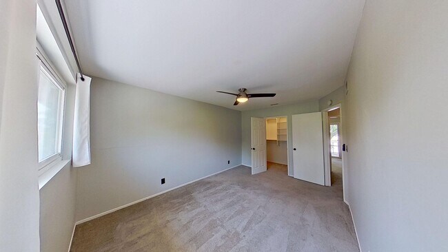 Building Photo - 4546 Jamestowne