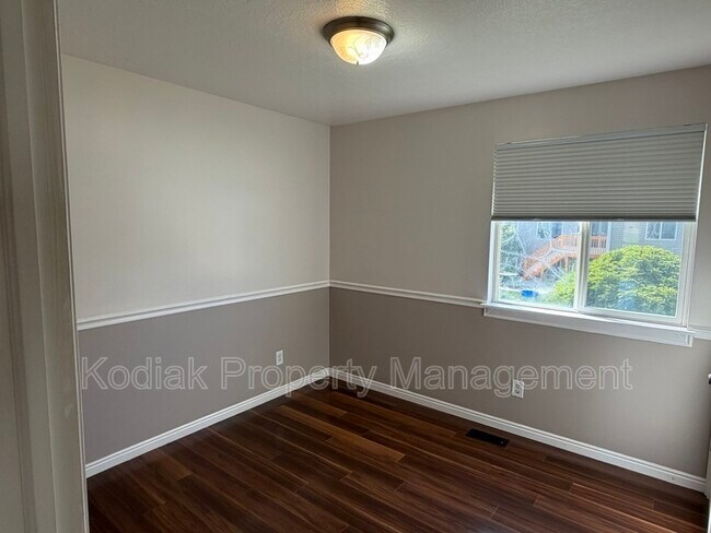 Building Photo - 3601 W 800 S