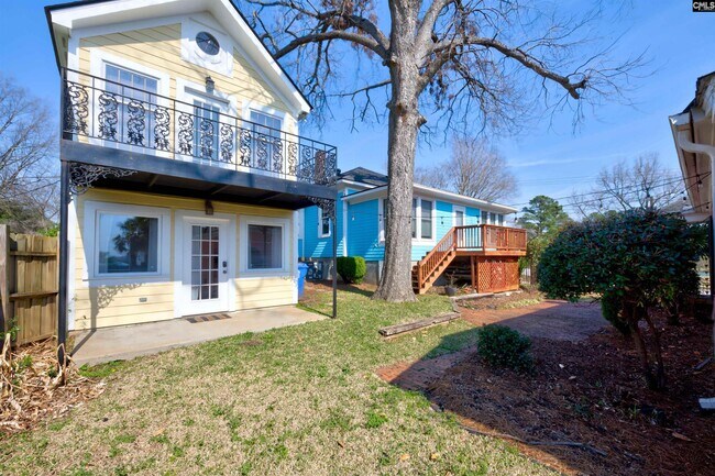 Building Photo - 728 Blanding St