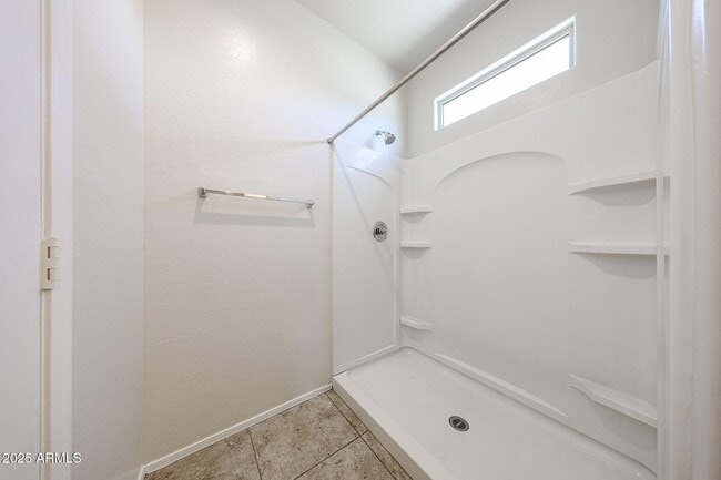 Building Photo - 31041 W Avalon Cir
