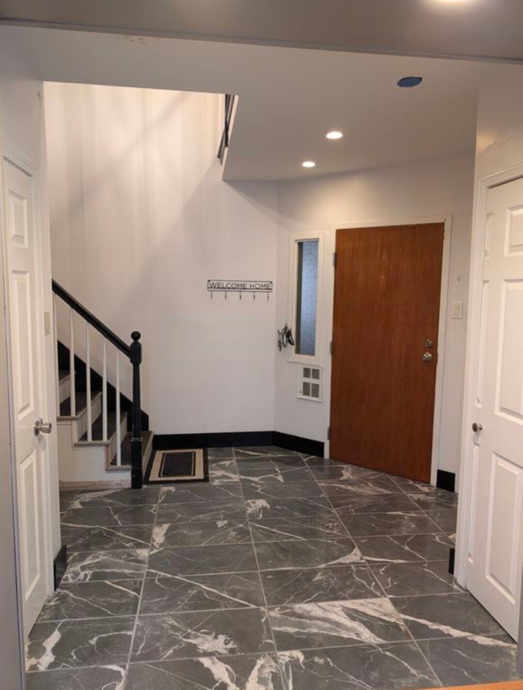 Foyer - 200 Market St