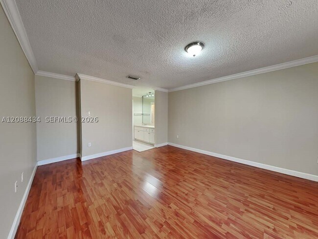 Building Photo - 14867 SW 56th Terrace