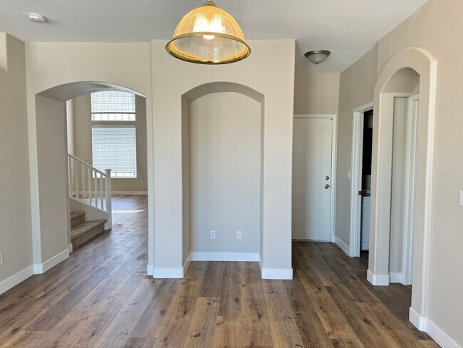 Building Photo - 4908 Sparkling Sky Ave