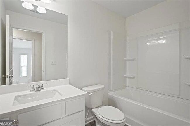 Building Photo - 541 Magnolia Cir