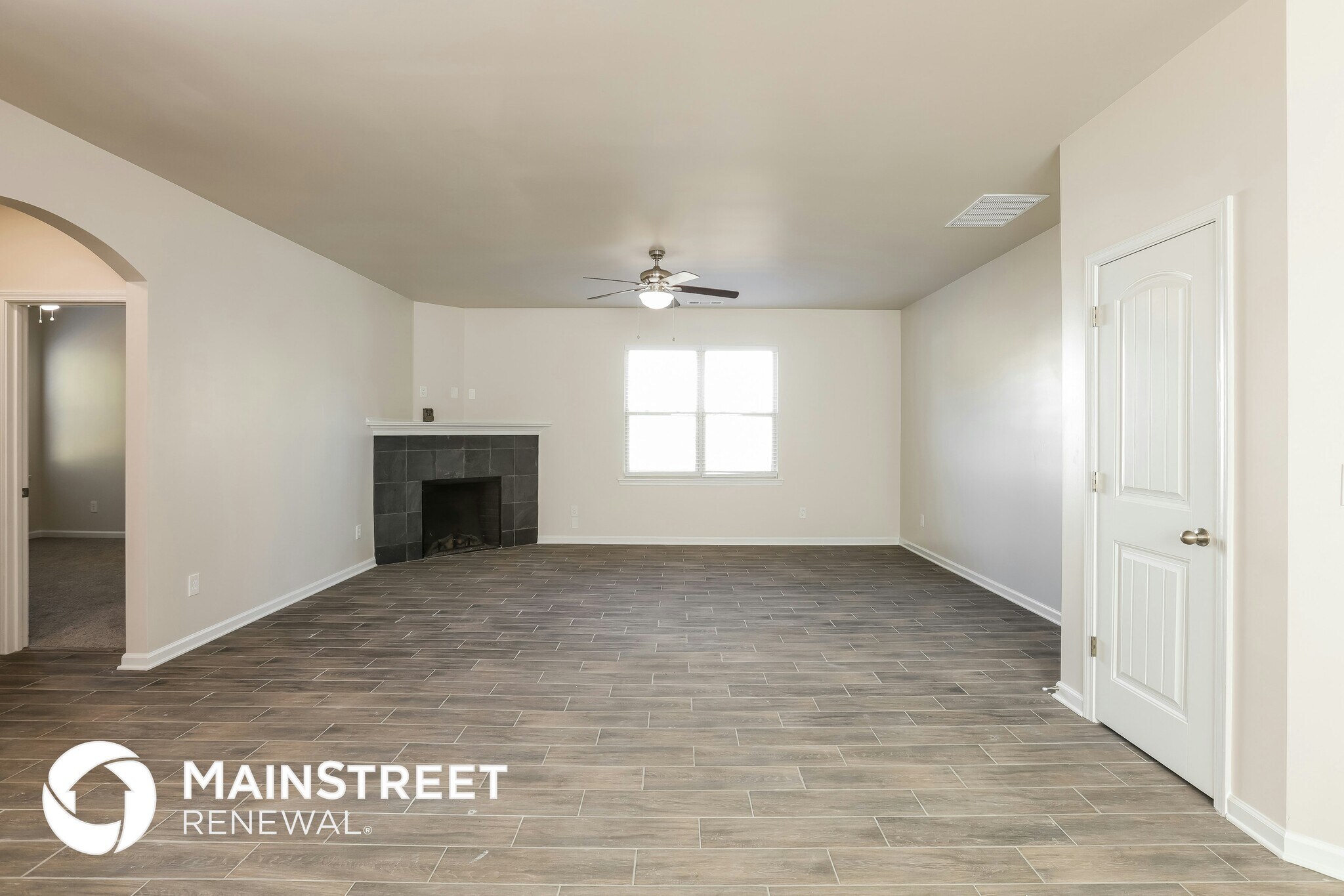 Building Photo - 188 Palisades Dr