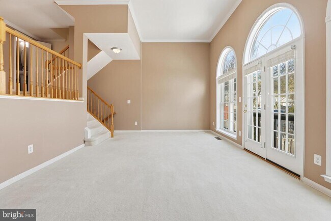 Building Photo - 6177 Derring St