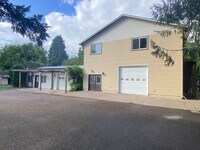 Building Photo - Hwy20 2124 A&amp;B