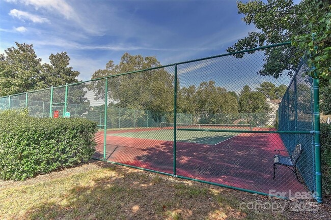 Building Photo - 17109 Red Feather Dr