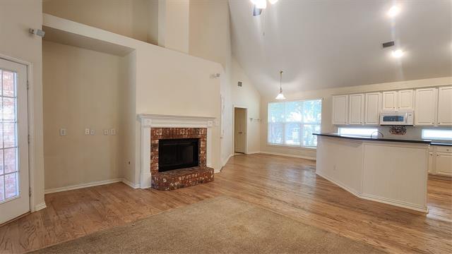 Building Photo - 329 Parkhurst Ln