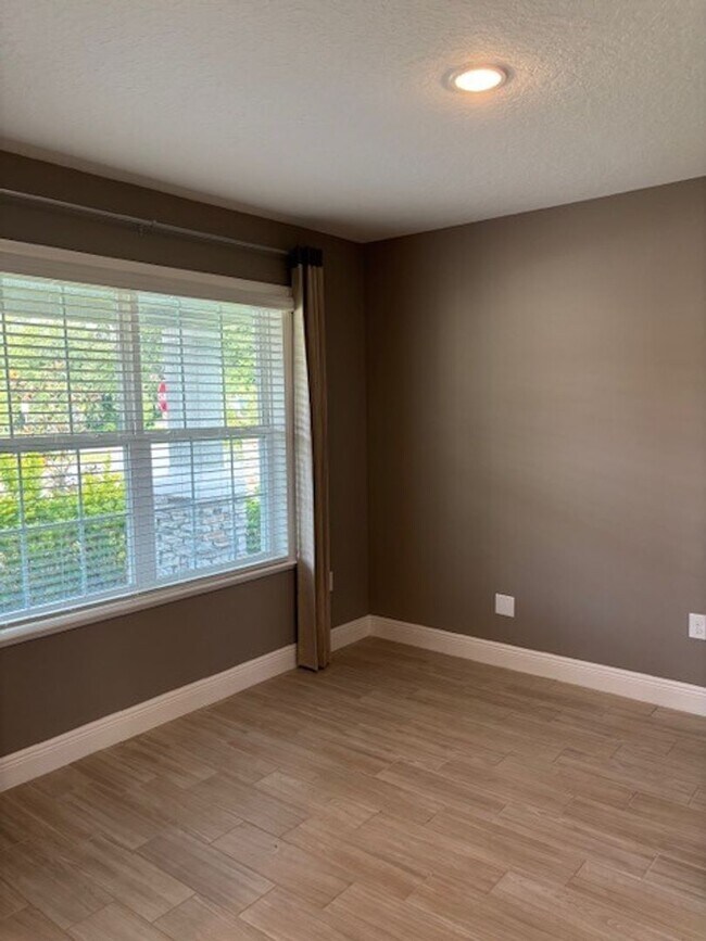 Building Photo - FOR RENT – Luxury Model Home in Elegant Manor Estates! Rent Reduced $100 with Annual Lease in Oct...