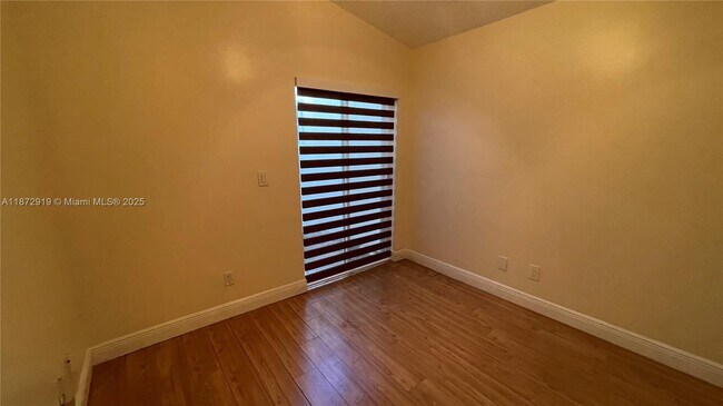 Building Photo - 6952 SW 148 Ln