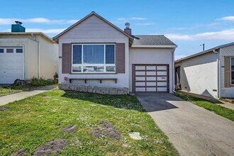 Building Photo - 3/1 Available Now Daly City