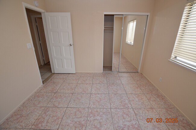 Building Photo - 6486 Bullion Blvd