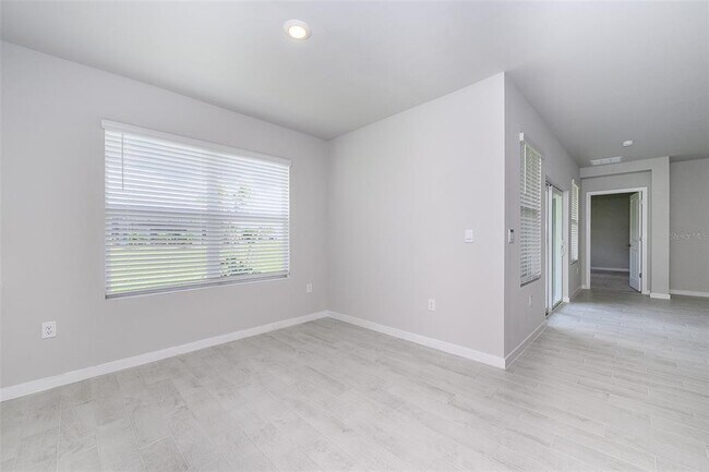 Building Photo - 25110 Alcazar Dr