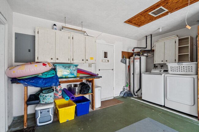 Building Photo - 1120 Morse Blvd