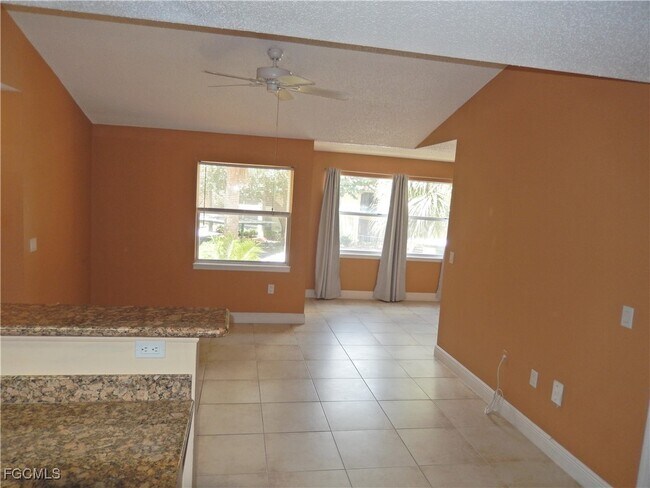 Building Photo - 12571 Equestrian Cir