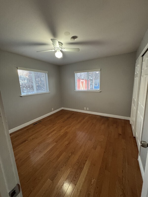 Building Photo - 974 E 50 N