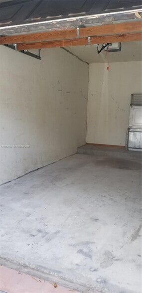 Building Photo - 755 SW 148th Ave