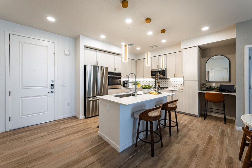 J1 Summit Flat Kitchen and Dining - Liv+ Union Peak
