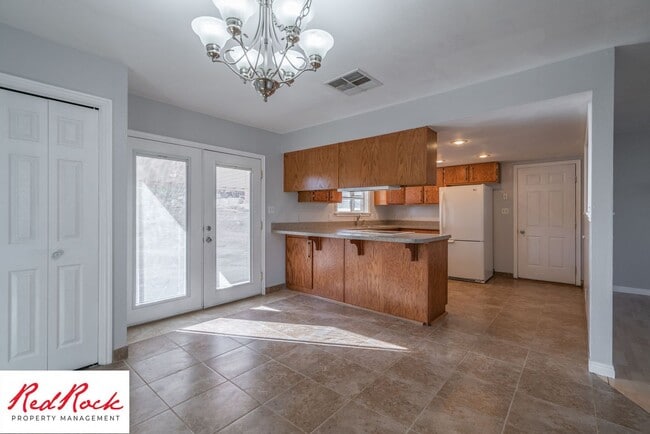 Building Photo - Bright & Spacious 3-Bed, 2-Bath Home in Wa...