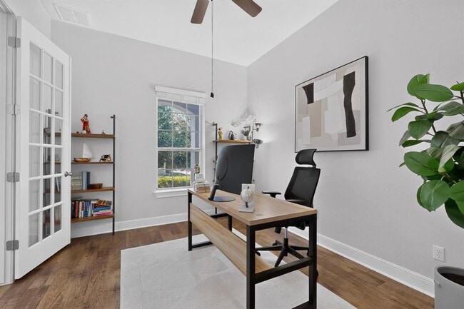 Building Photo - 3904 Piana Pl